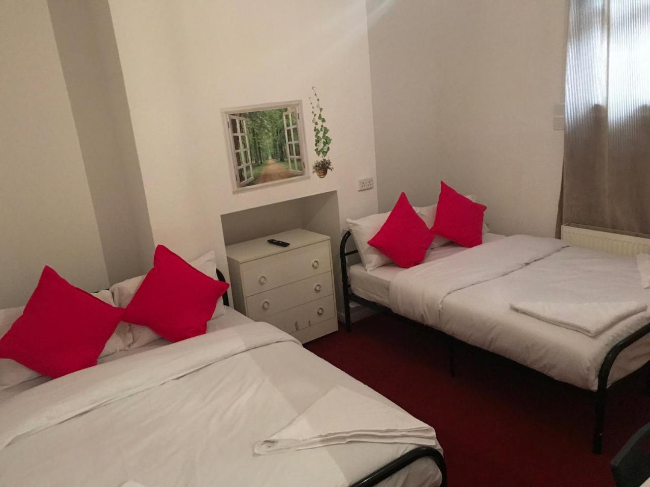 Poplar Guest House Londen Buitenkant foto