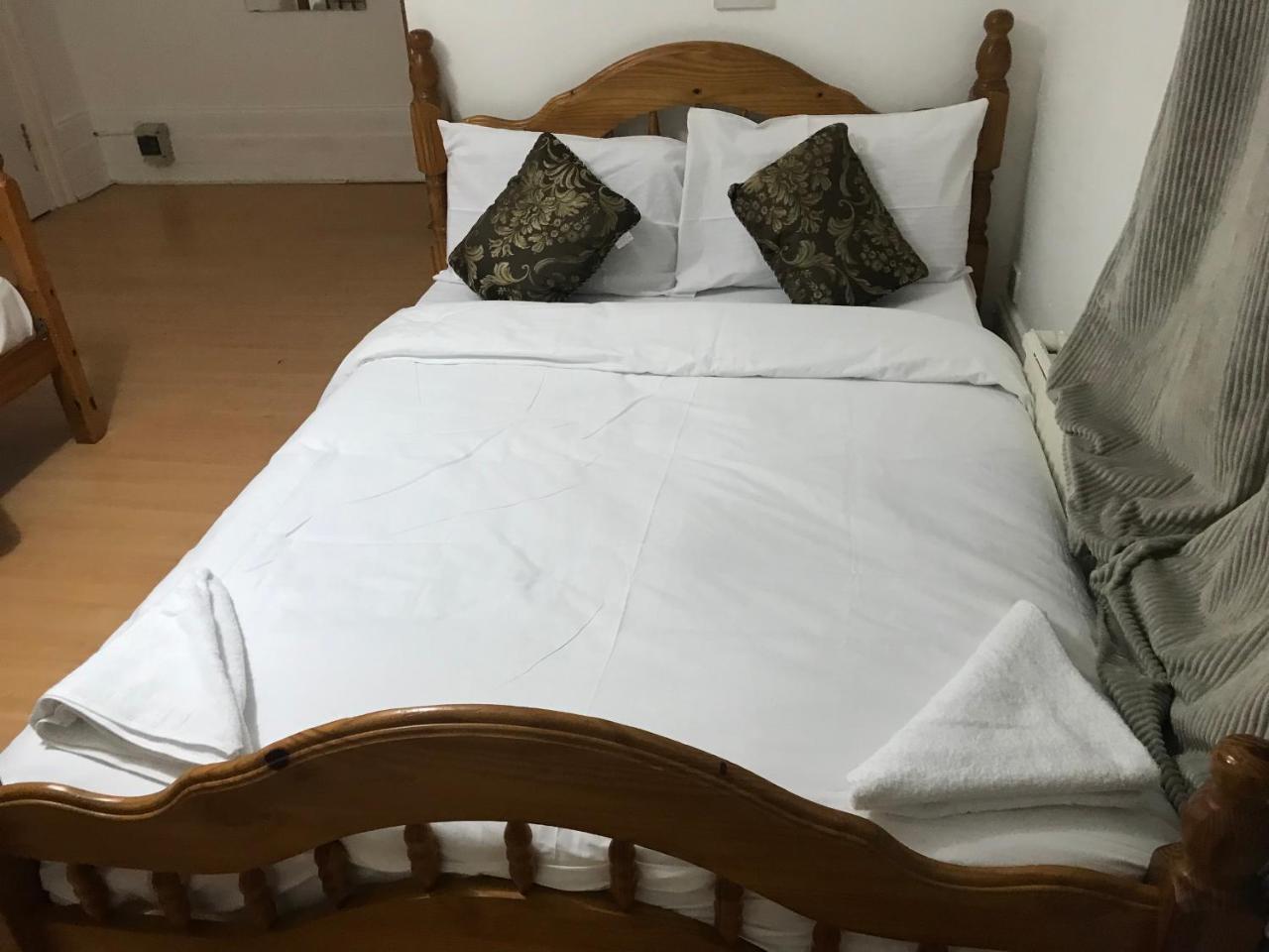Poplar Guest House Londen Buitenkant foto
