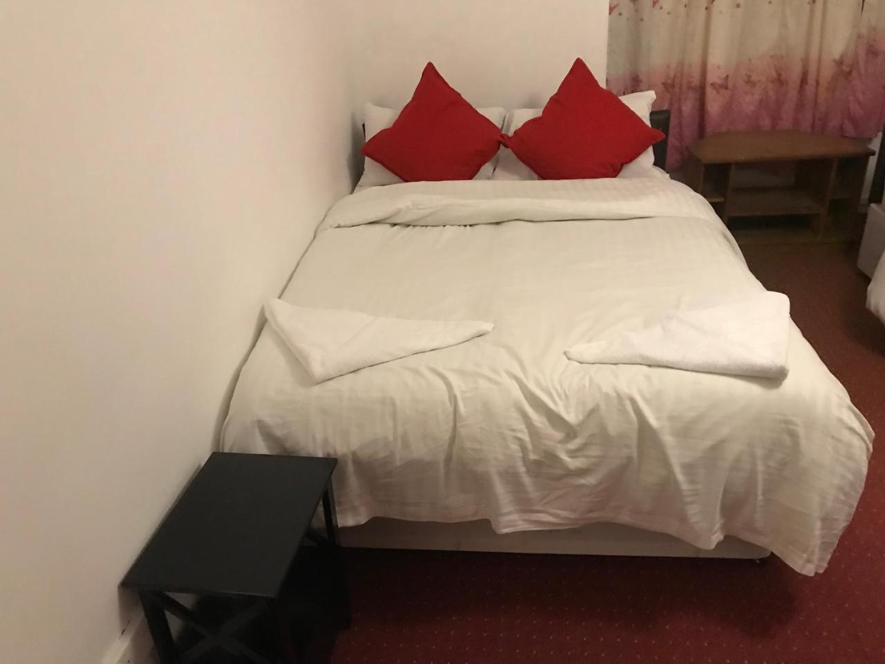 Poplar Guest House Londen Buitenkant foto