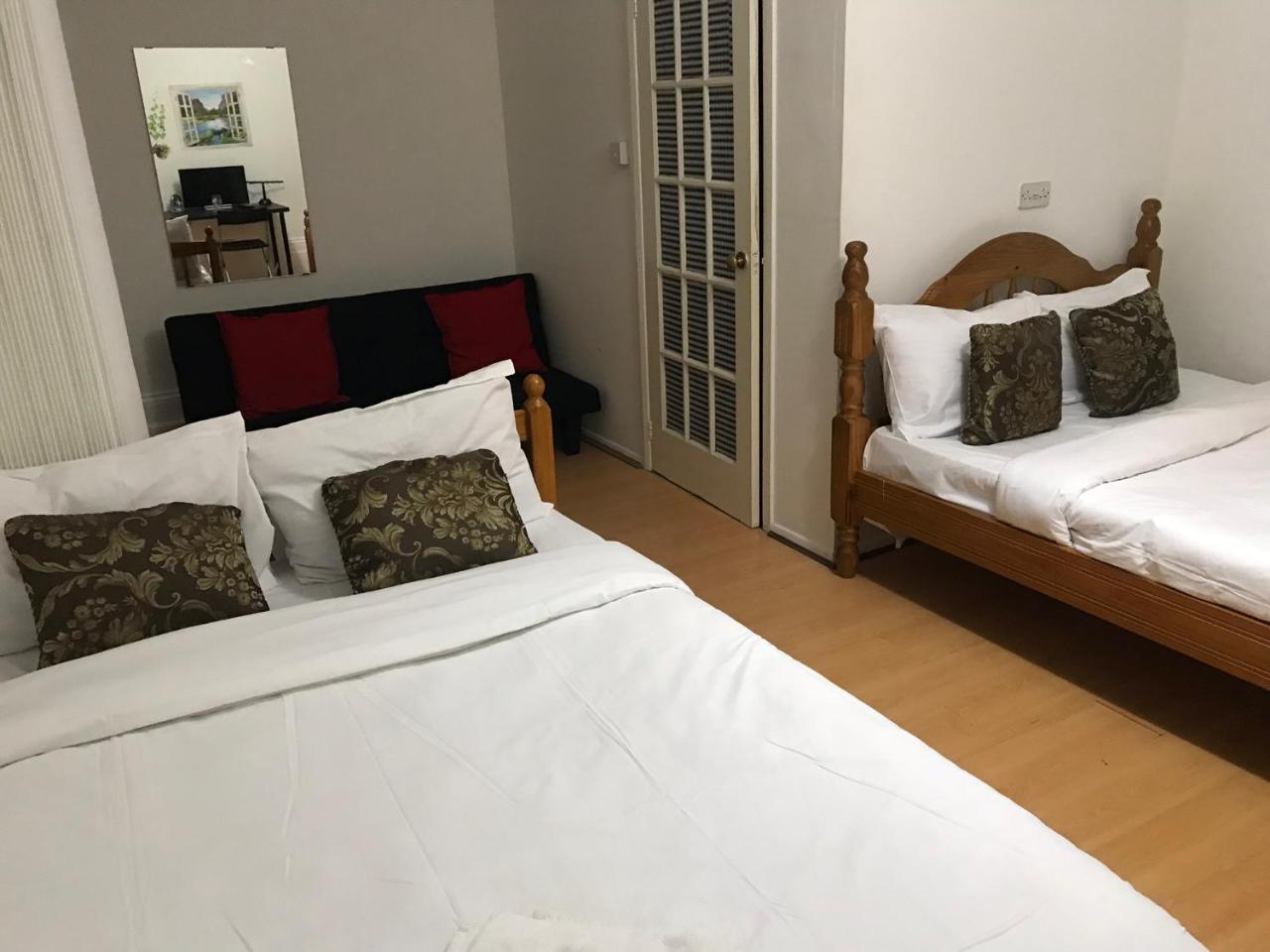 Poplar Guest House Londen Buitenkant foto